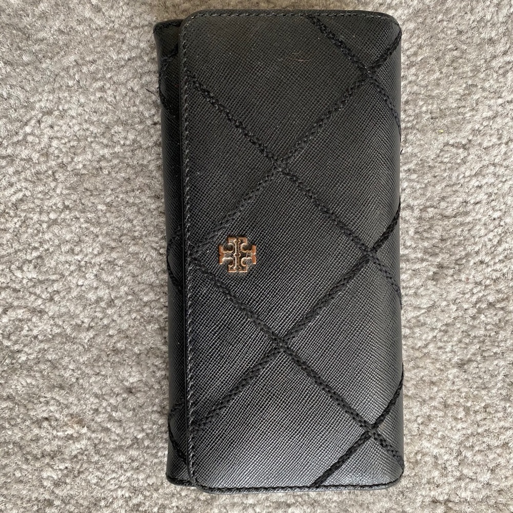 tory burch wallet